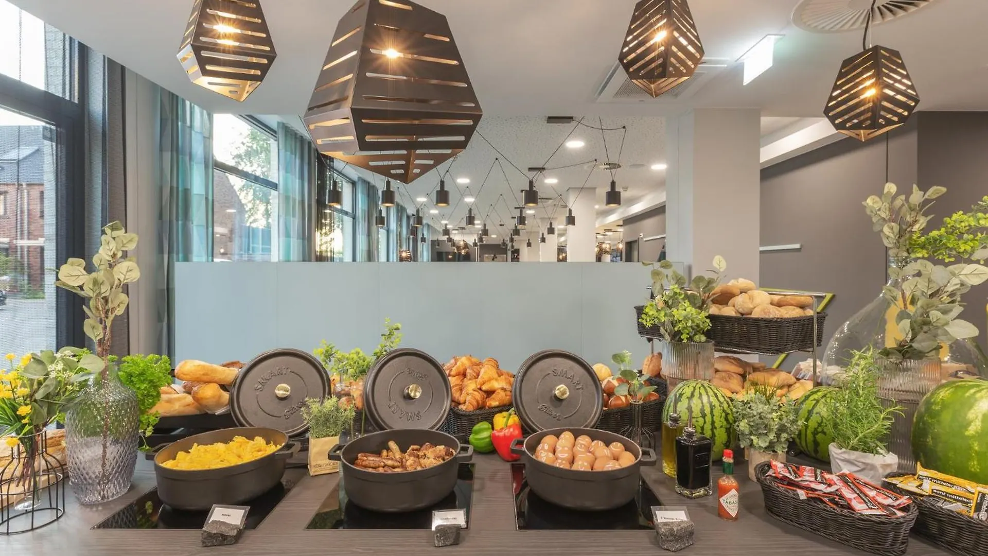 Отель Holiday Inn - The Niu, Seven Dusseldorf Ost By Ihg