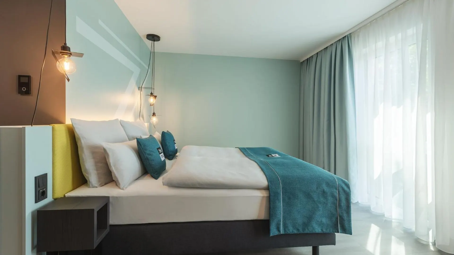 Hotel Holiday Inn - The Niu, Seven Dusseldorf Ost By Ihg